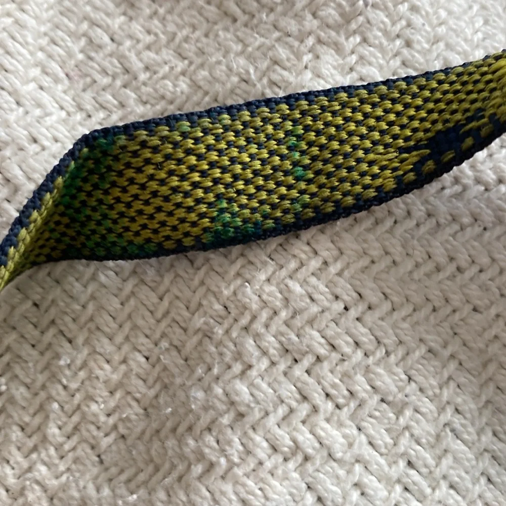 Vintage US NAVY navy and yellow lanyard